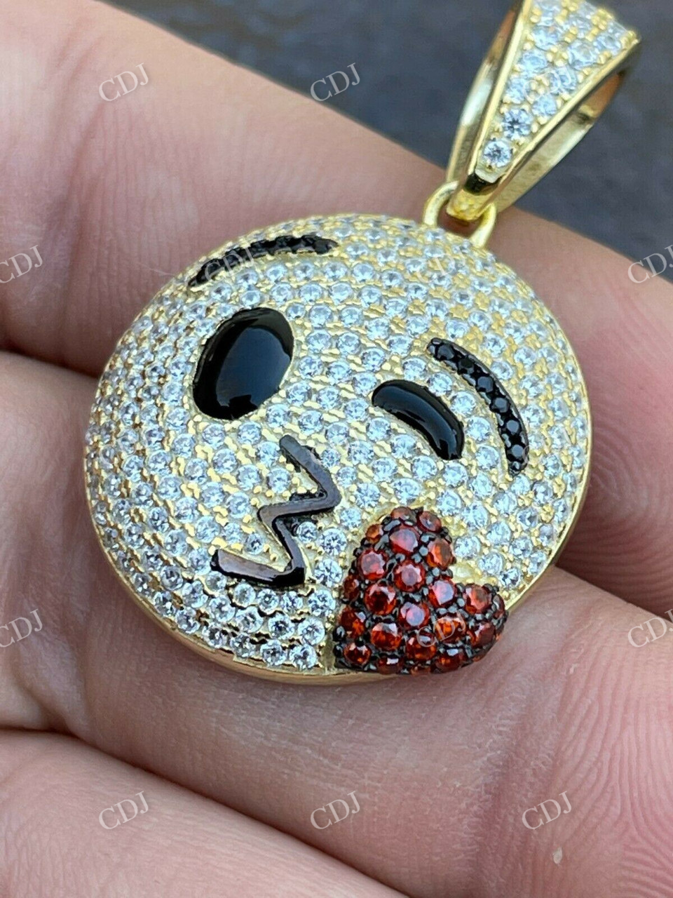 Xiaomi 24 Ciondolo Uomo Con Emoji E 100 Zirconi Cubici - Catena A Corda Placcata Oro 14kt, Stile Hip Hop Ciondolo Uomo Emoji Oro - Foto 10