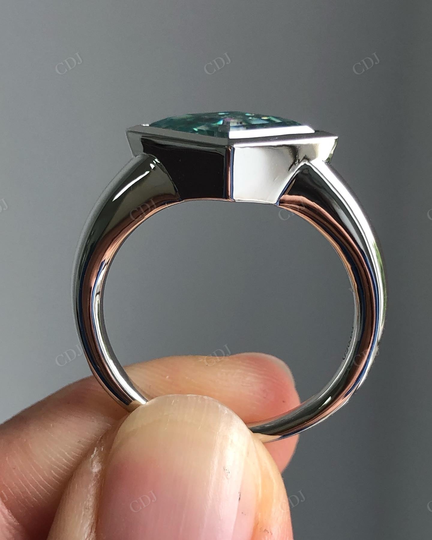 Unique Sterling Silver Solitaire Moissanite Ring