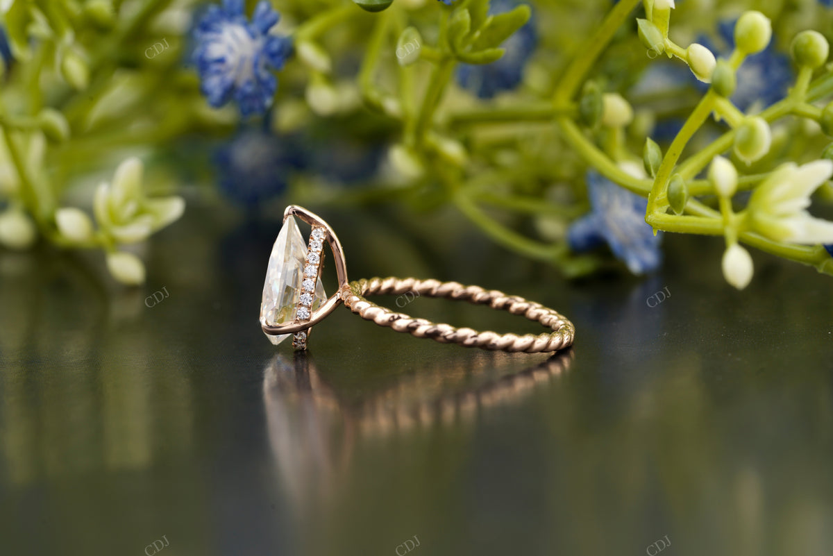 Luxury Pear Lab-Grown Diamond Ring customdiamjewel