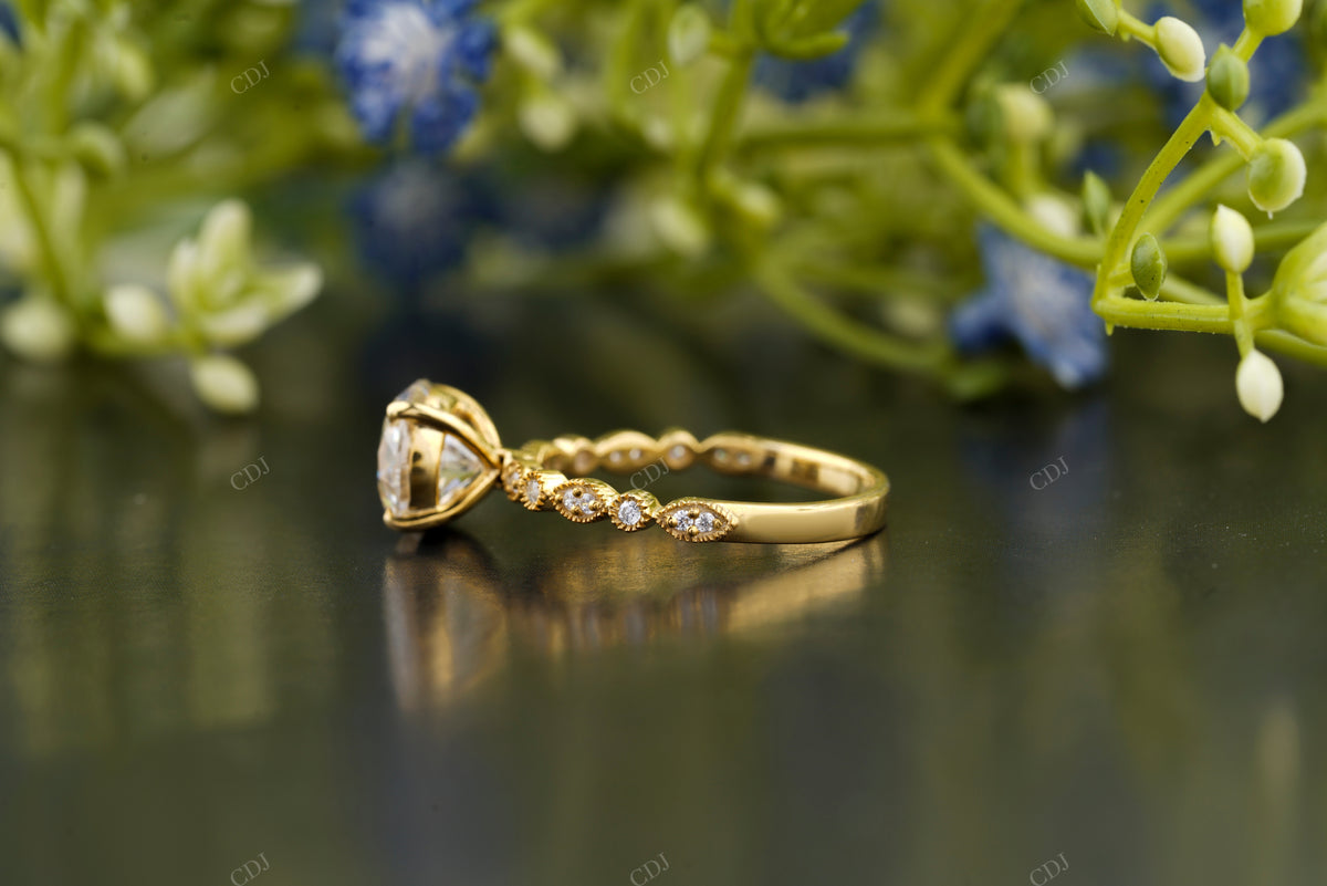 Round Lab-Grown Diamond Vintage Ring customdiamjewel