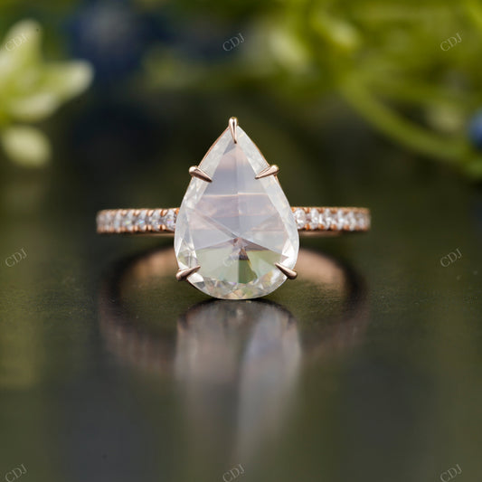 Pear Lab-Grown Diamond Pavé Ring customdiamjewel