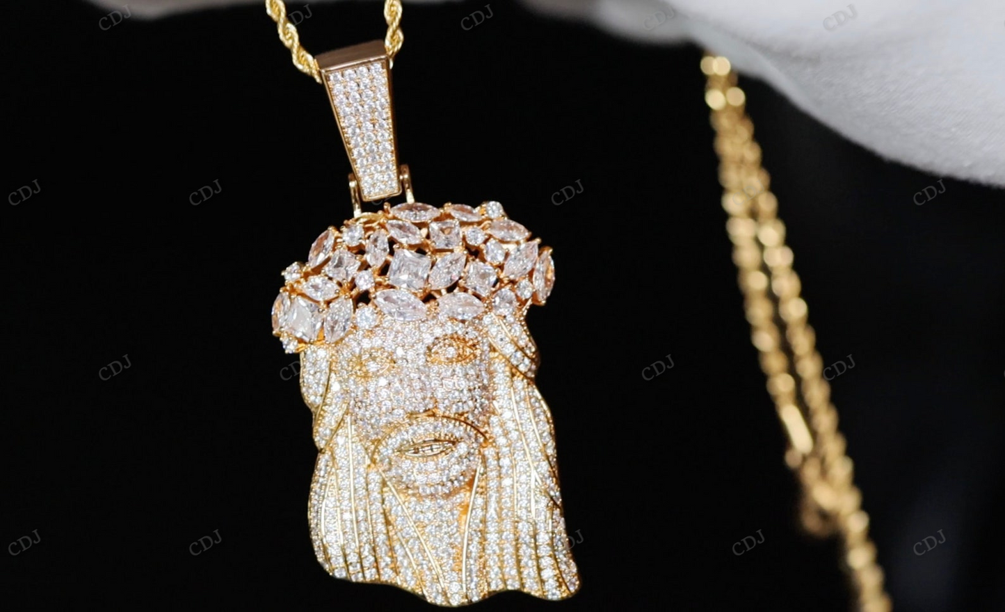 Hip Hop Moissanite Custom Jesus Face Pendant hip hop jewelry CustomDiamJewel