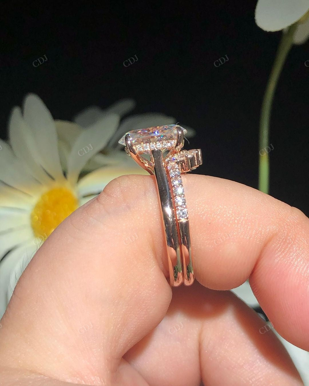 Oval Cut Lab Grown Diamond Bridal Ring Set