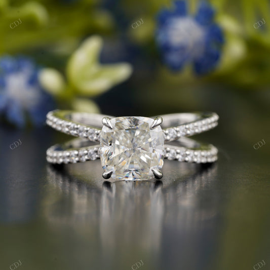 Lab-Grown Diamond Split Shank Ring