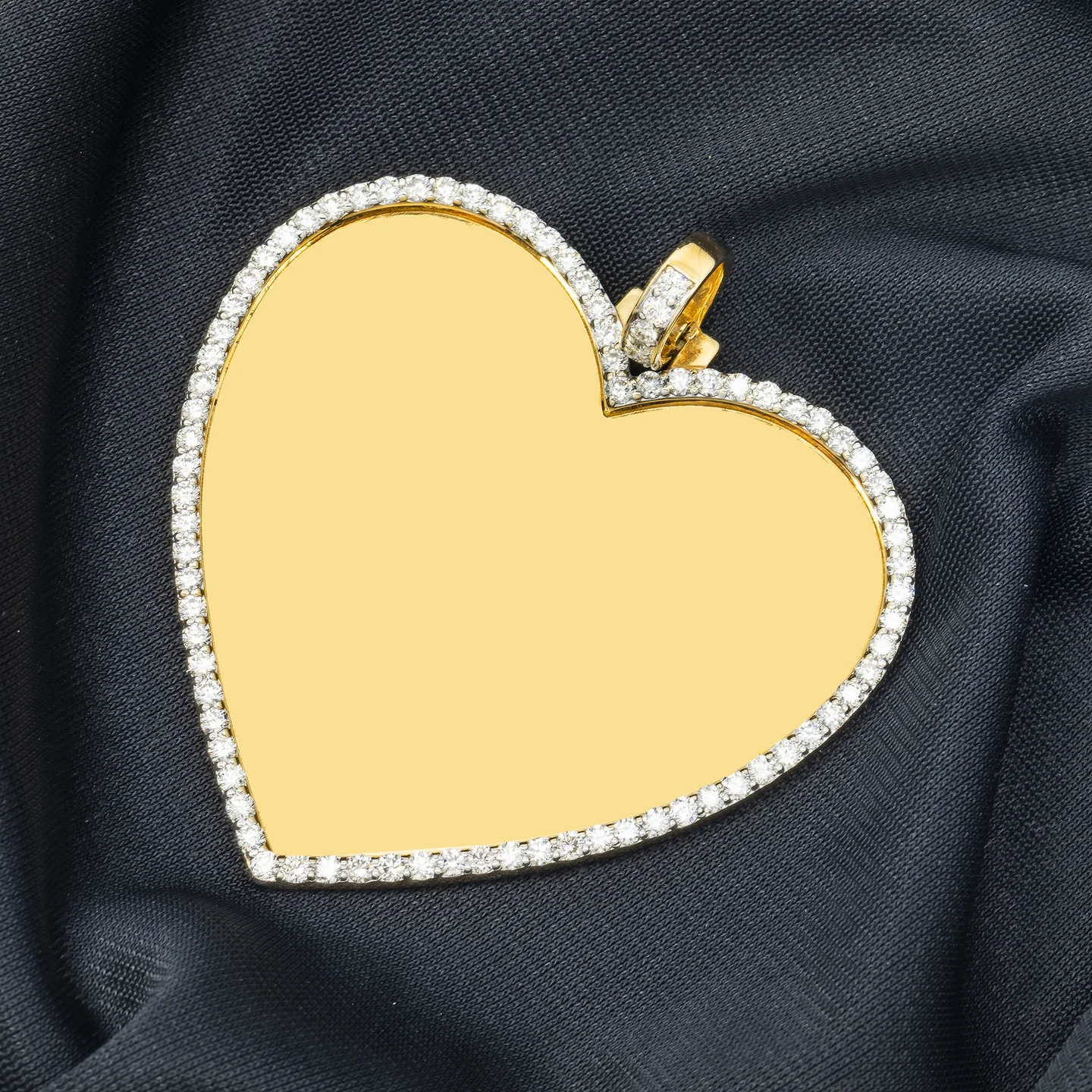 Silver Moissanite Heart Designed Pendant hip hop jewelry customdiamjewel