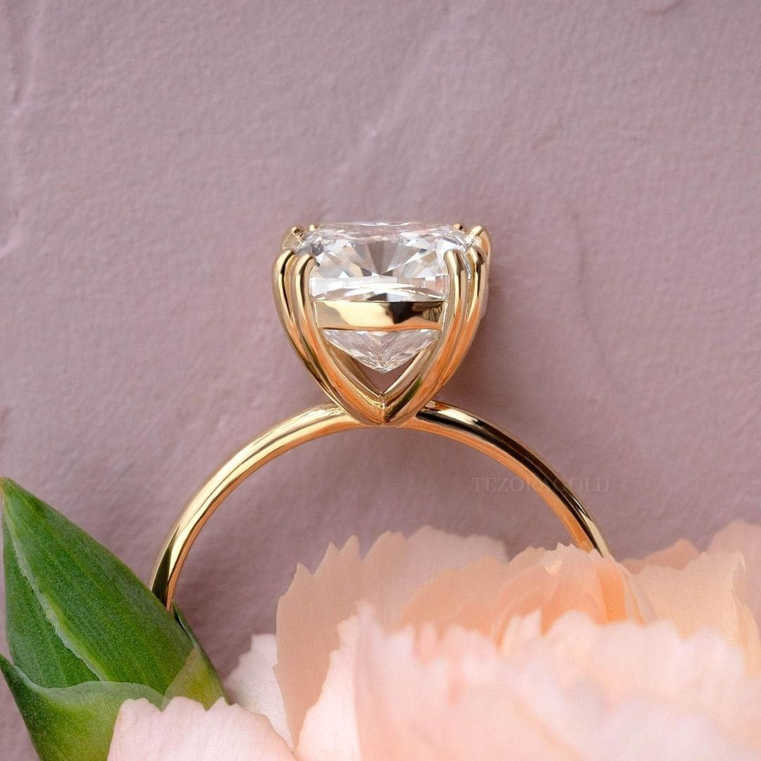 Classic Lab Grown Diamond Solitaire Ring customdiamjewel