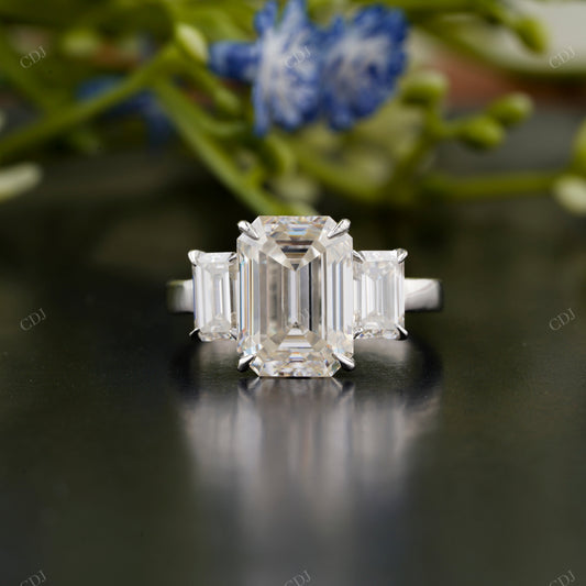 Emerald Lab-Grown Diamond Trilogy Ring