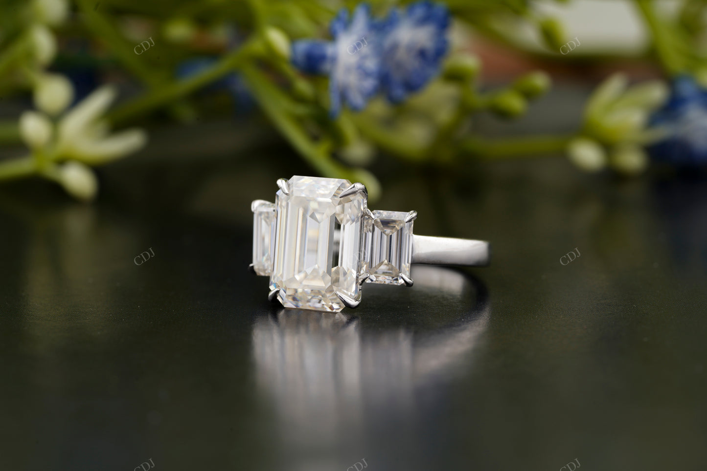 Emerald Lab-Grown Diamond Trilogy Ring