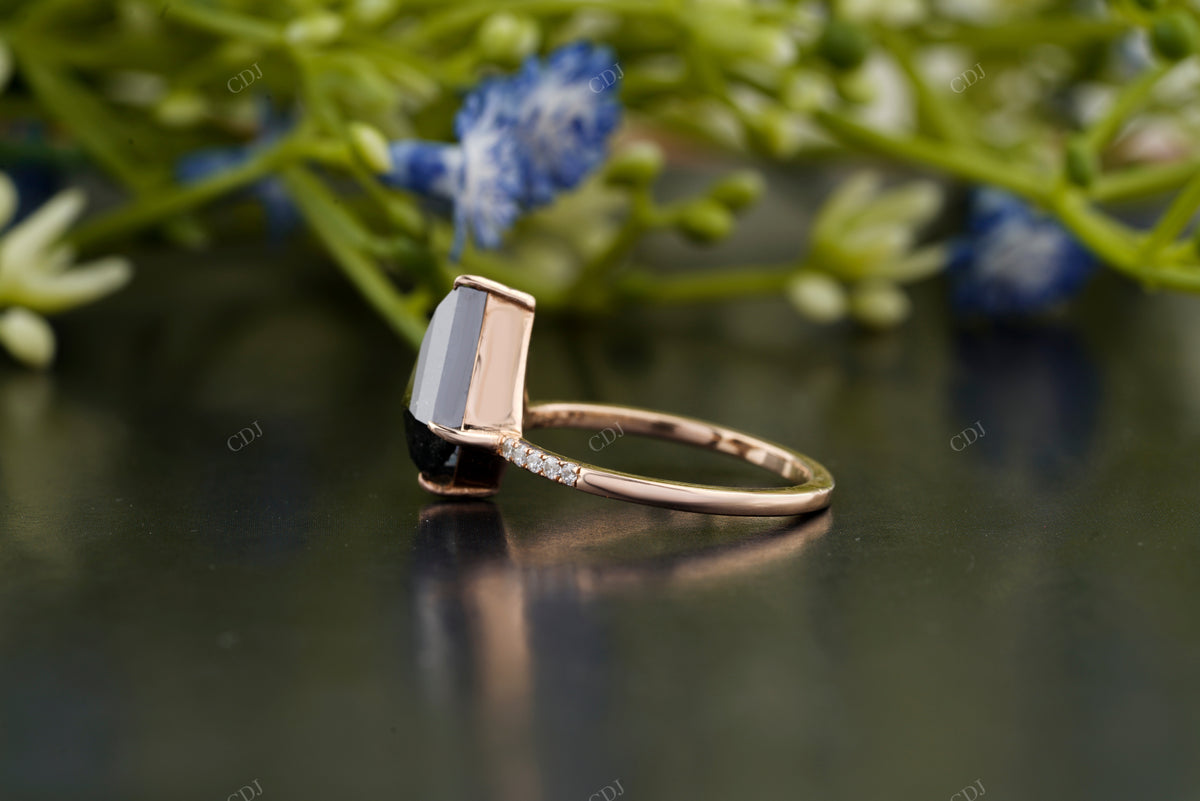 Kite Cut Moissanite Diamond Ring customdiamjewel