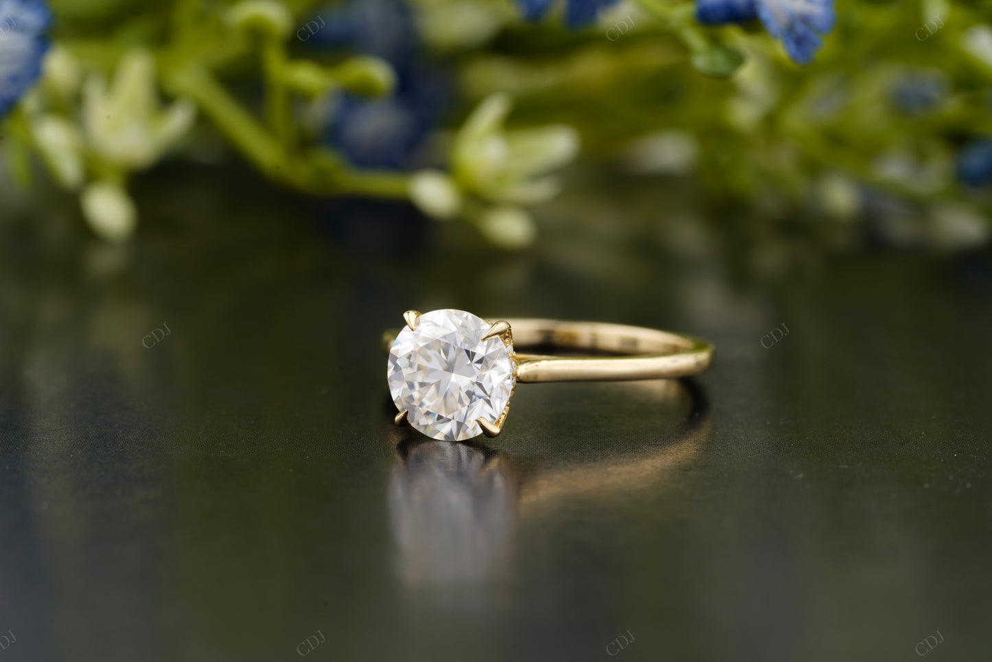 Classic Round Lab-Grown Diamond Ring