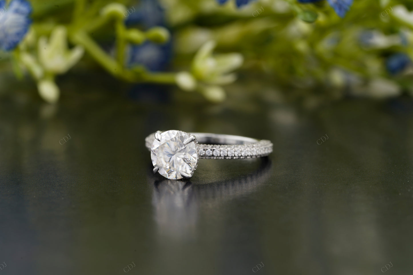 Lab-Grown Diamond White Gold Pavé Ring