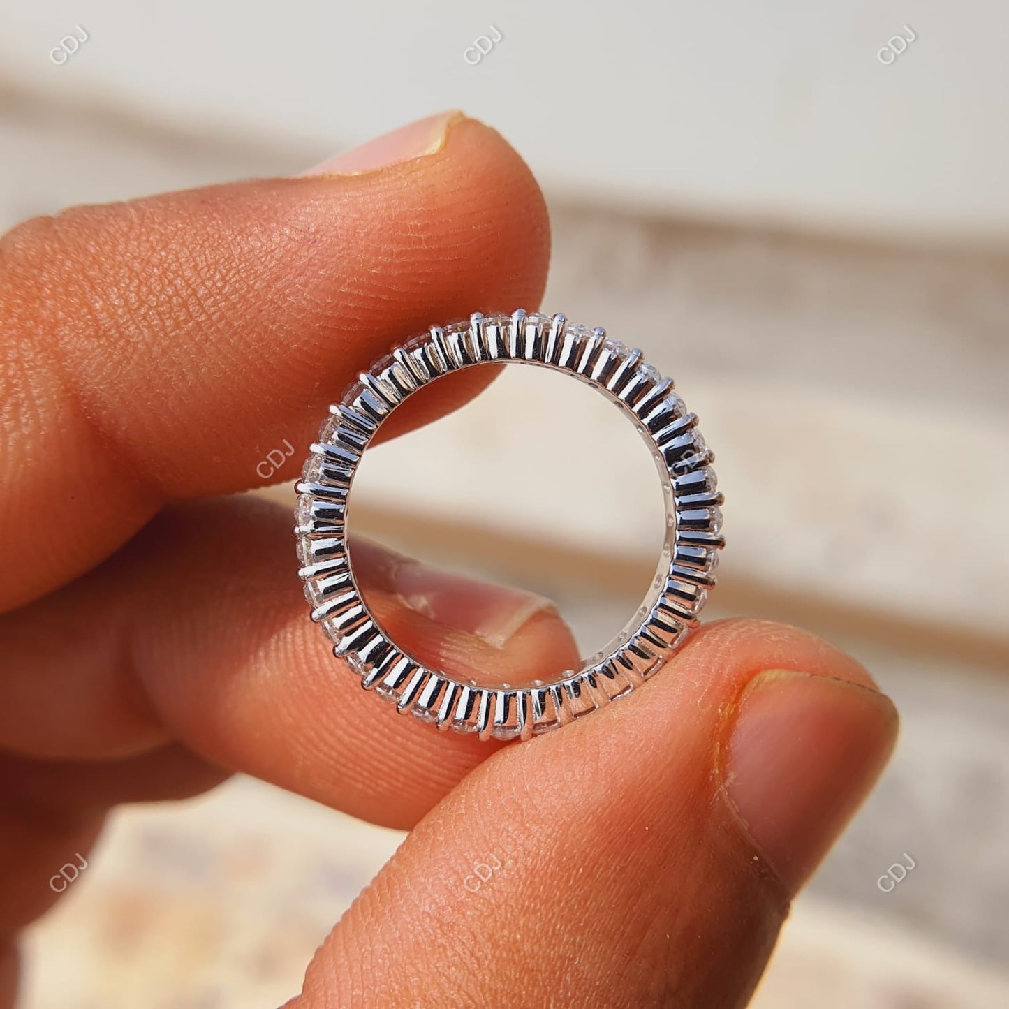1.24 CTW Oval Cut Lab-Grown Diamond Shared Prong Eternity Band
