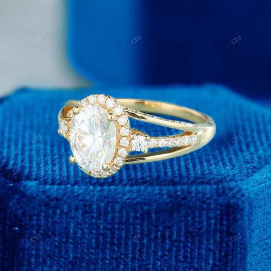 Oval Cut Lab-Grown Diamond Halo Ring customdiamjewel