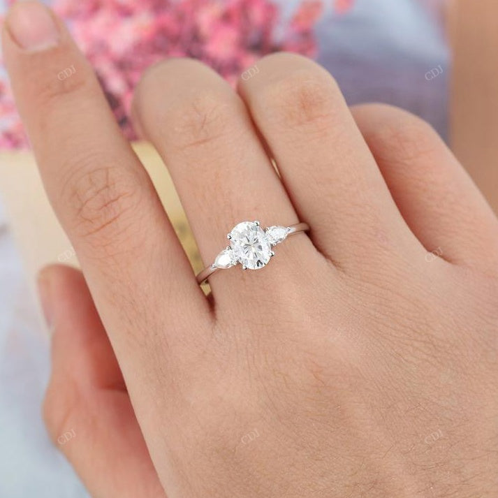 S925 Oval Cut Lab Grown Diamond Ring