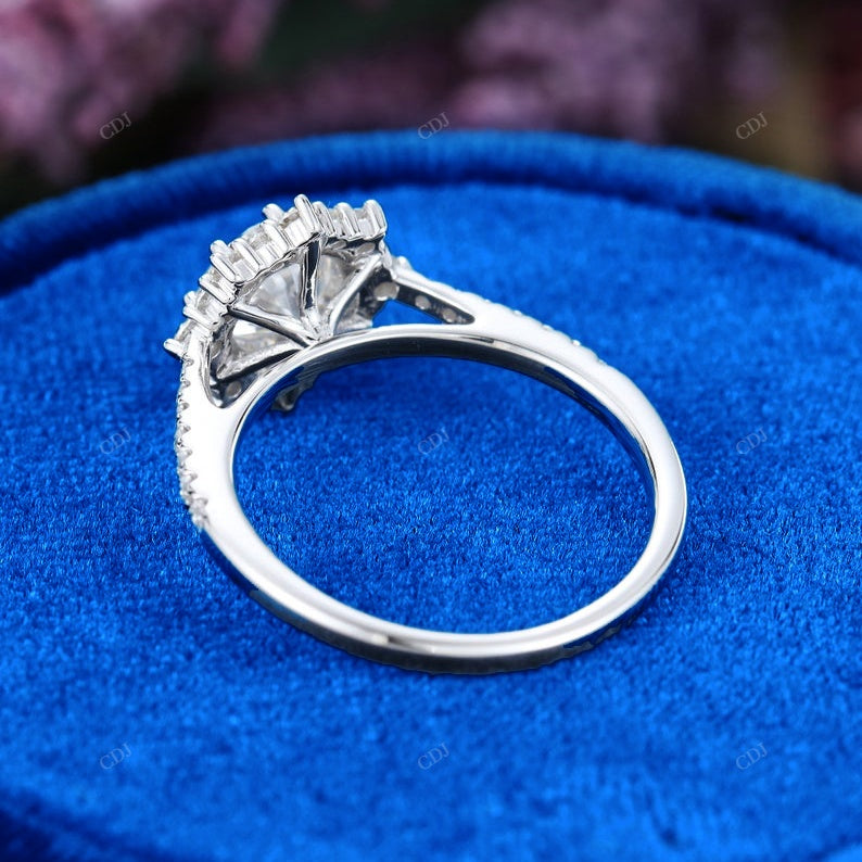 Round Cut Lab-Grown Diamond Ring