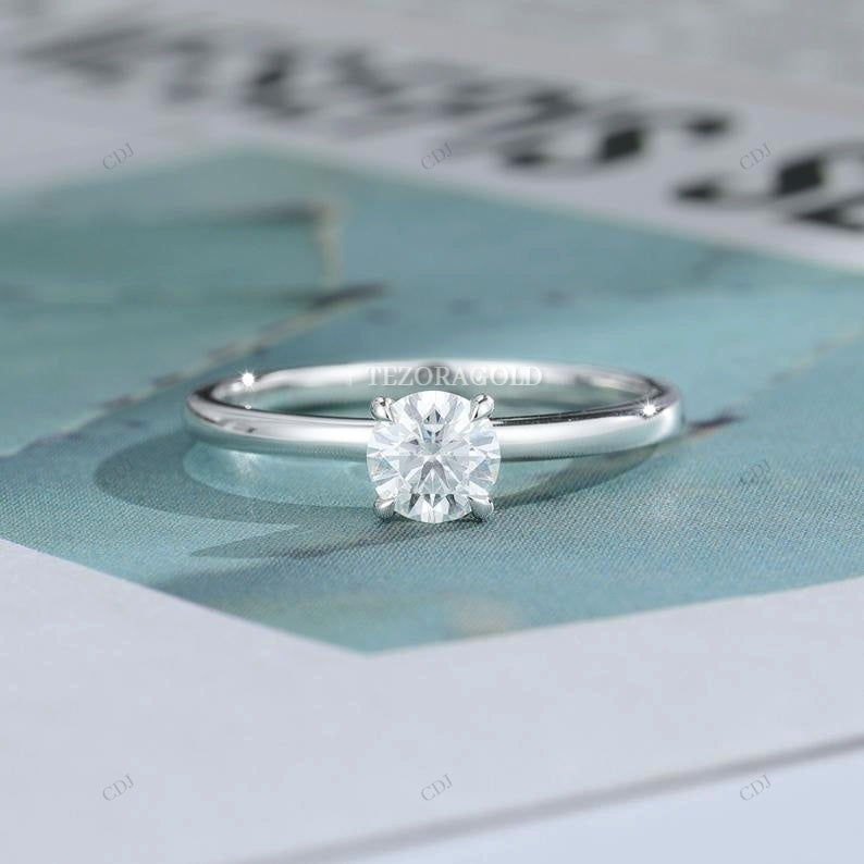 Round Cut Lab Grown Diamond Ring