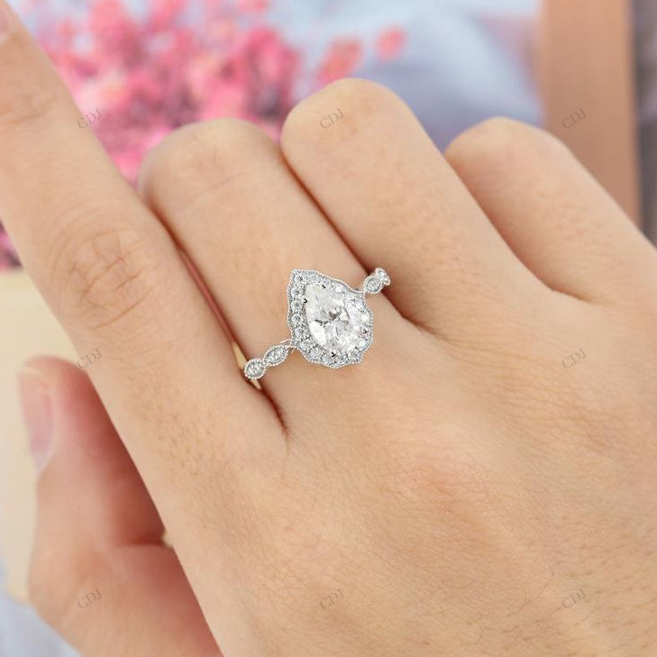 Lab-Grown Diamond Pear Cut Halo Ring