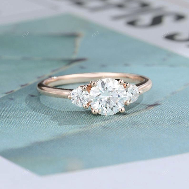 Round Lab-Grown Diamond Cluster Ring