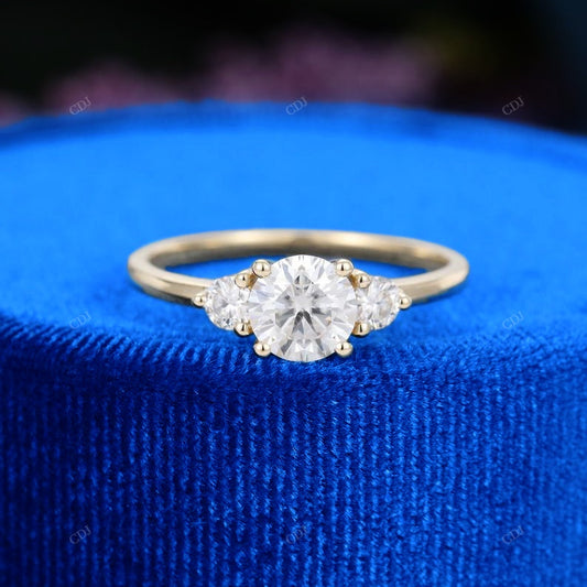 Round Cluster Lab-Grown Diamond Ring customdiamjewel