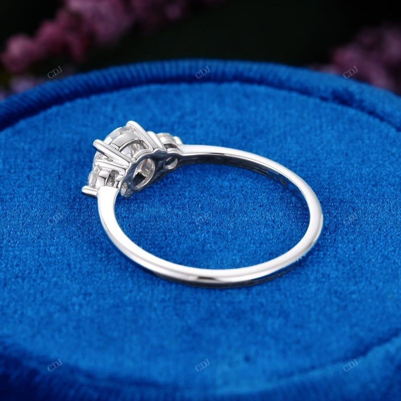 14K Round Cut Lab Grown Diamond Ring