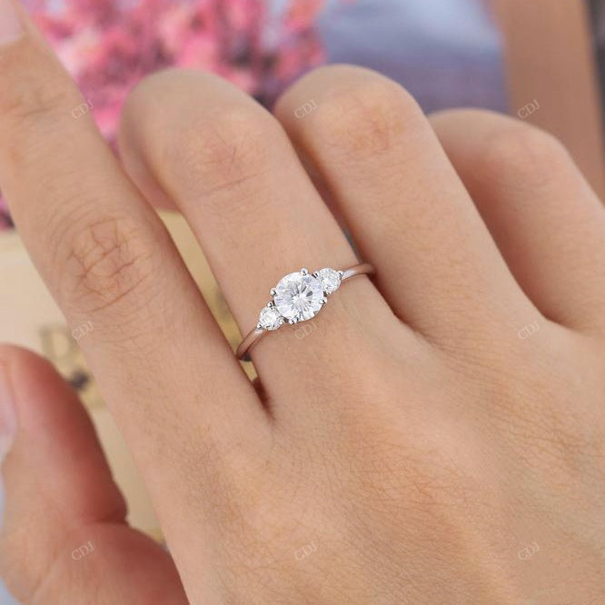 14K Round Cut Lab Grown Diamond Ring