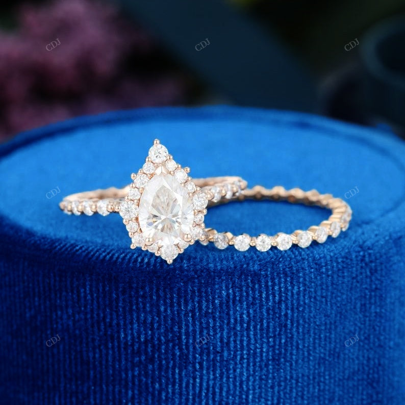 Pear Cut Diamond Pavé Halo Ring