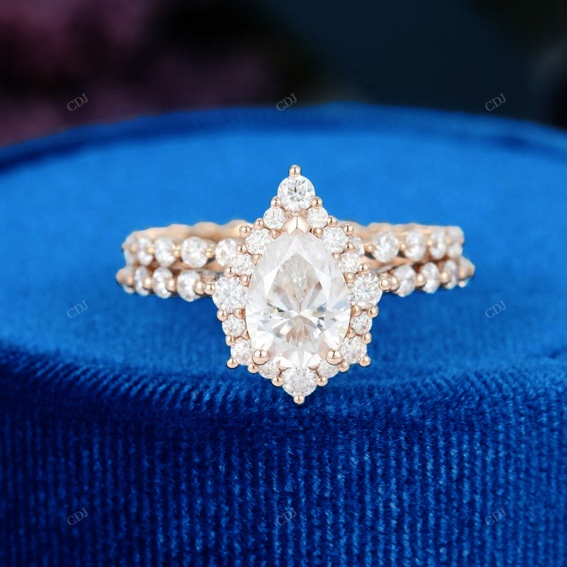 Pear Cut Diamond Pavé Halo Ring