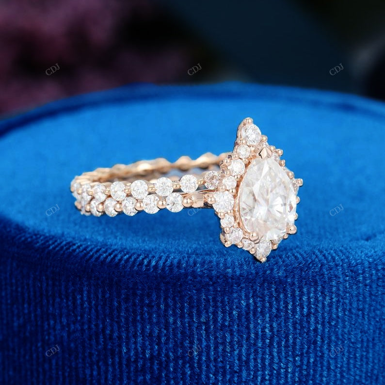 Pear Cut Diamond Pavé Halo Ring
