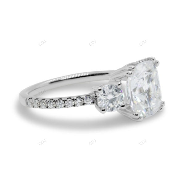 Two Tone Custer Lab Grown Diamond Engagement Gold Ring