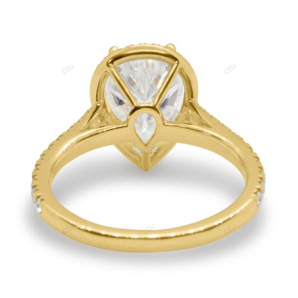 Pear Cut Lab Grown Diamond Classic Style Gold Ring
