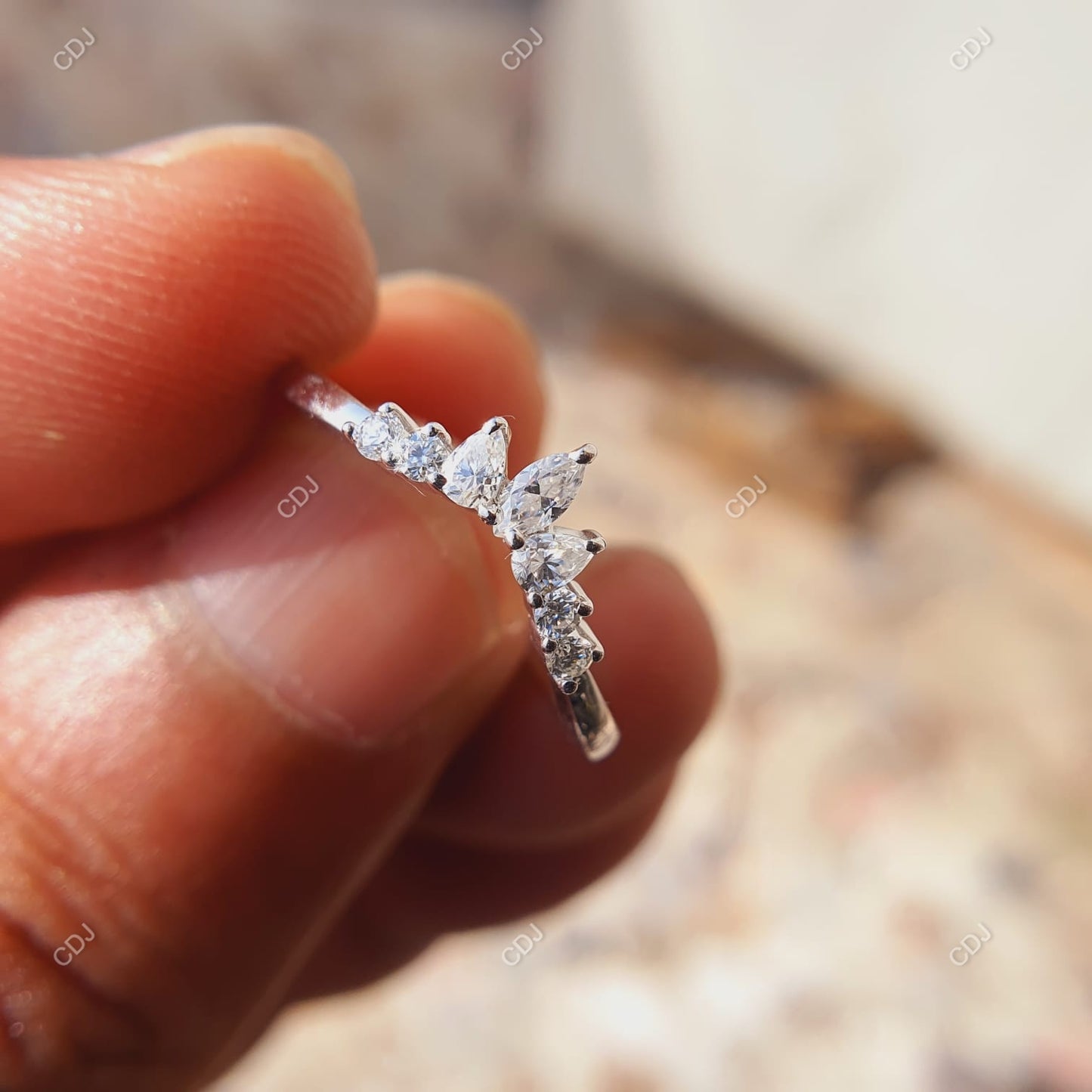 0.22 CTW Cluster Lab-Grown Curved Wedding Band