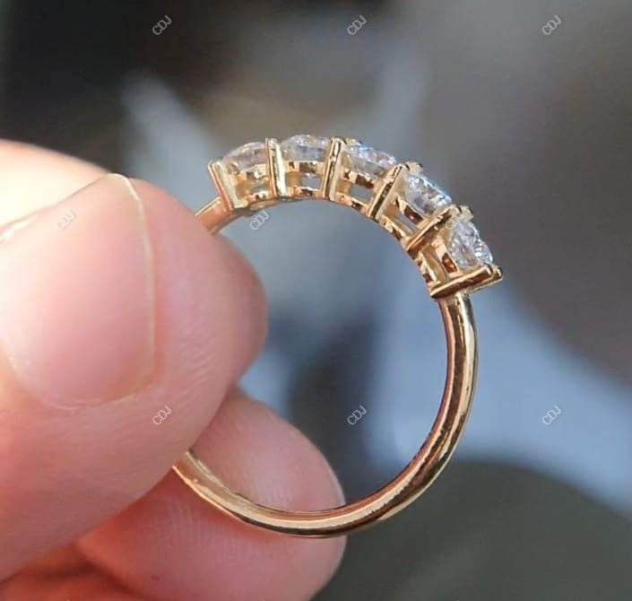 10K Yellow Gold 1.15 CTW Round Cut Diamond Five-Stone Wedding Band