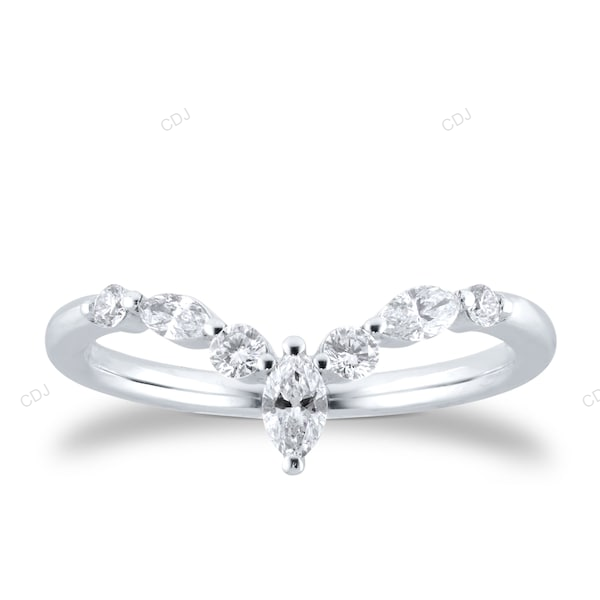 Minimalist Gold Wedding Band Featuring Lab Grown Diamonds