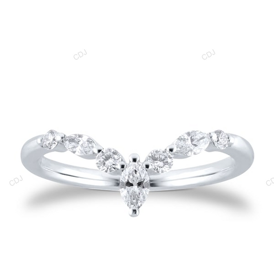 Minimalist Gold Wedding Band Featuring Lab Grown Diamonds