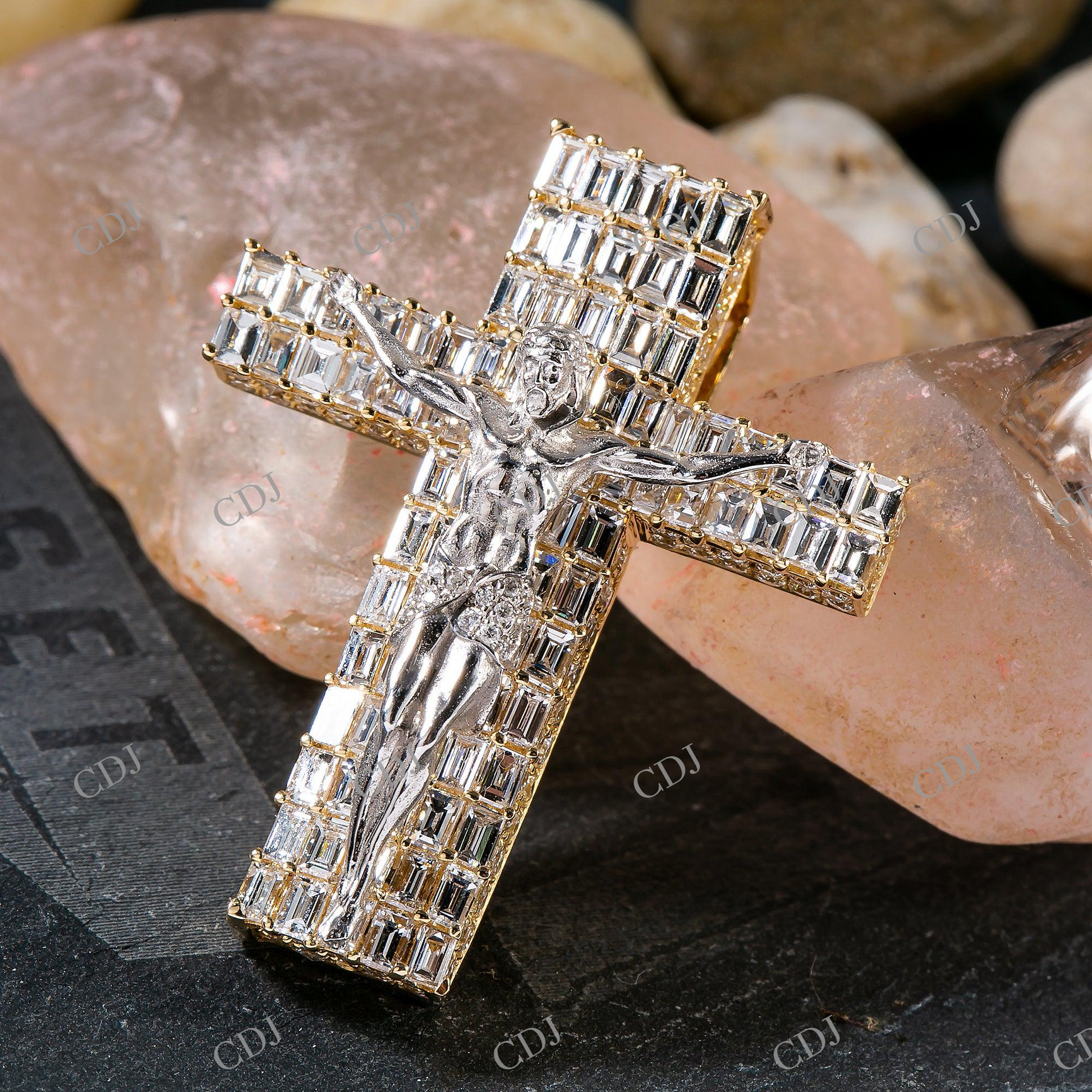 Iced Crucifix Pendant Silver Moissanite Pendant Hip Hop Pendent customdiamjewel