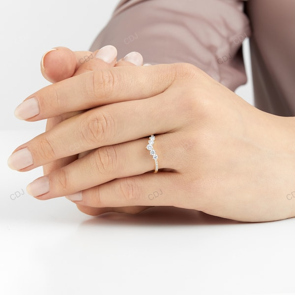 Yellow Gold Lab Grown Diamond Wedding Band For Daily Wear
