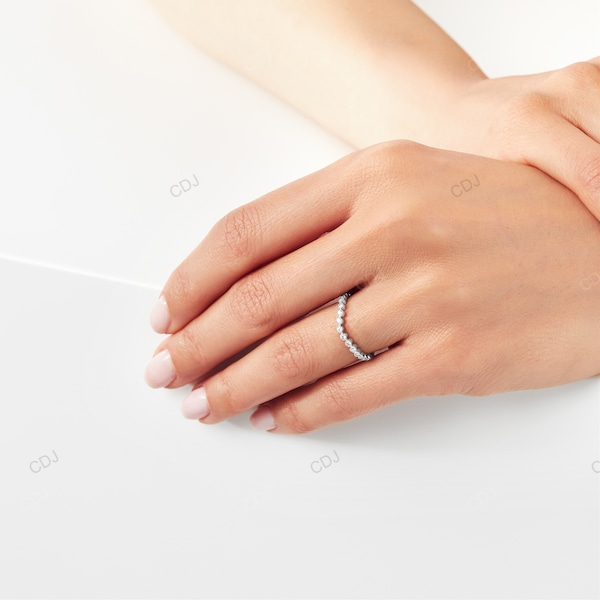 Handmade CVD Diamond Gold Wedding Band For Daily Wear