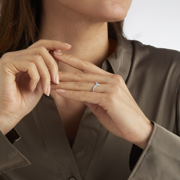 Minimalist Gold Wedding Band Featuring Lab Grown Diamonds