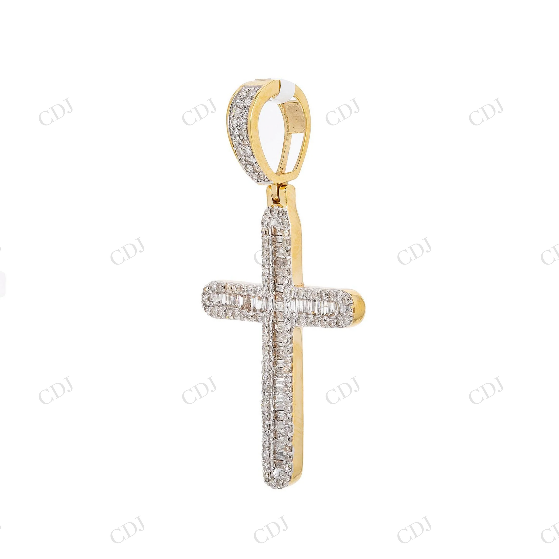 Custom Iced Out Moissanite Cross Pendant Hip Hop Pendent customdiamjewel