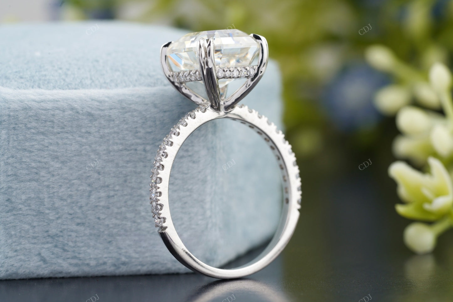 Asscher Lab-Grown Diamond Pavé Ring
