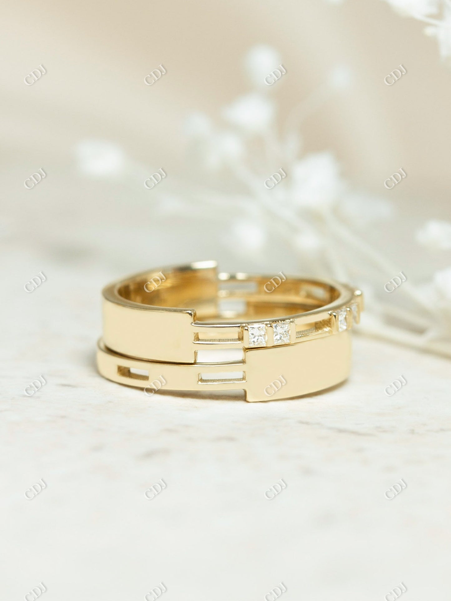 Modern Antique Designer Simple Engagement Ring