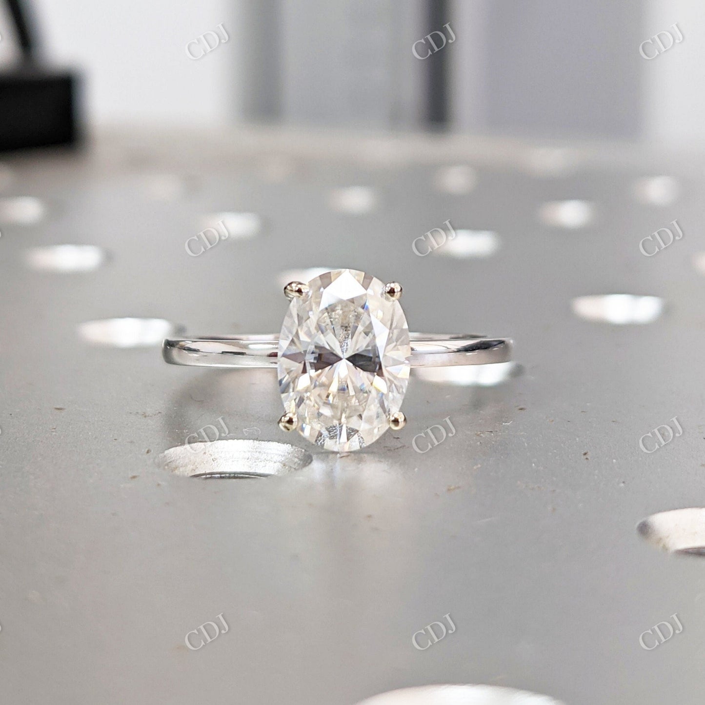 1.5CT Moissanite Oval Solitaire Engagement Ring