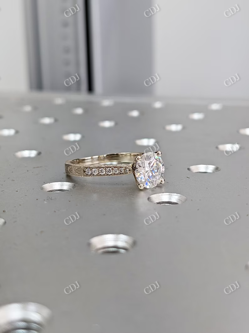 1.5CT Round Cut Vintage Moissanite Engagement Ring