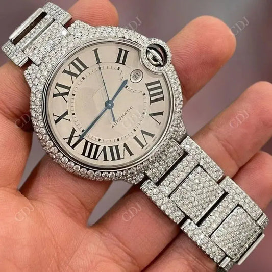 Round Dial Ice Out Lab Diamond Watch With Roman Numerical customdiamjewel