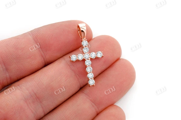Round Diamond Cross Hip Hop Pendant  customdiamjewel   