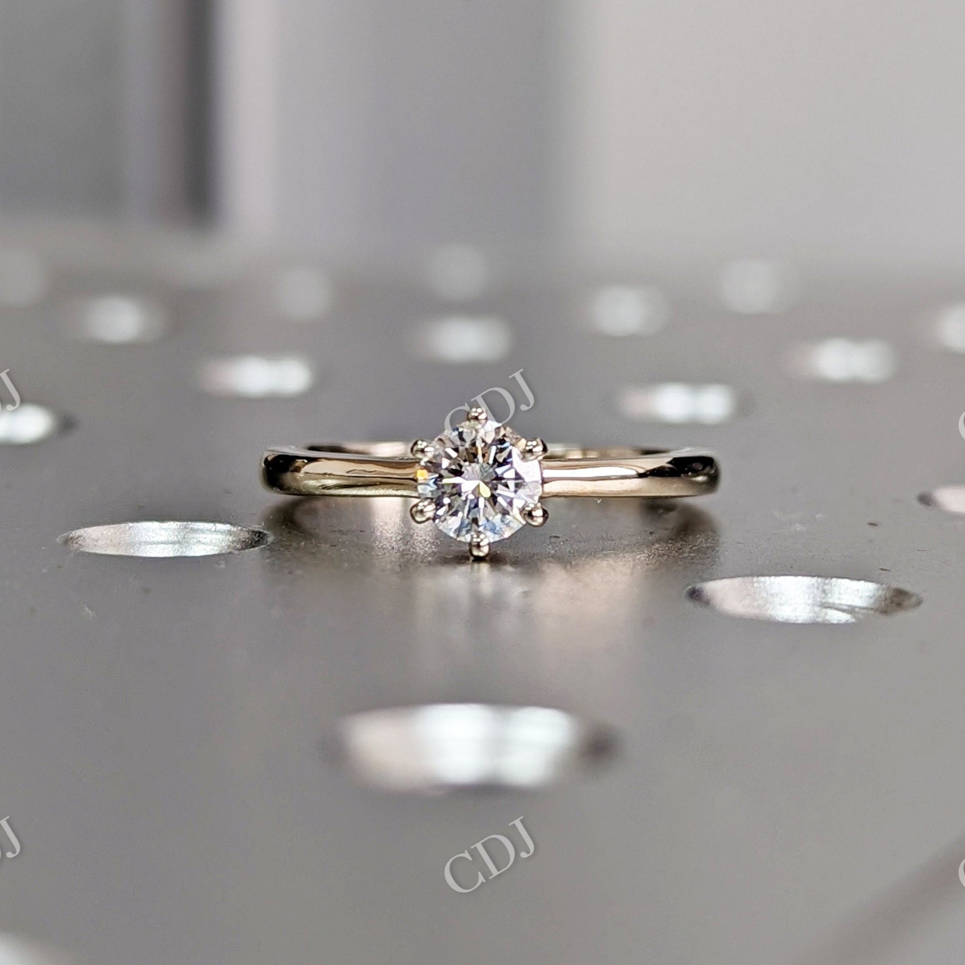 Brilliant Round Moissanite Solitaire Engagement Ring  customdiamjewel 10 KT Yellow Gold VVS-EF
