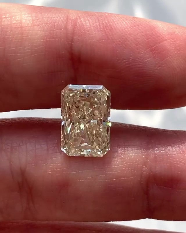 2.20CT Radiant cut Colorless Loose Moissanite