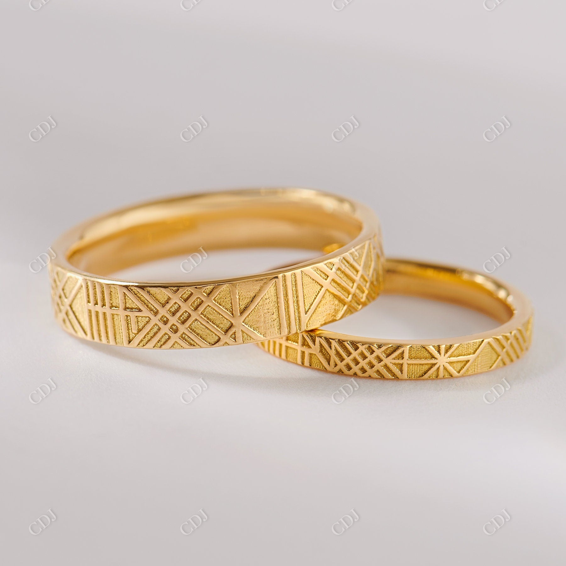 Unique Set of Golden Texture Wedding Bands  customdiamjewel 10KT Yellow Gold VVS-EF