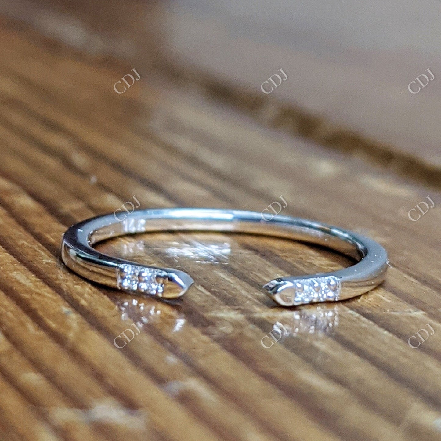 0.05CT Simple Diamond Cuff Ring  customdiamjewel 10 KT White Gold VVS-EF