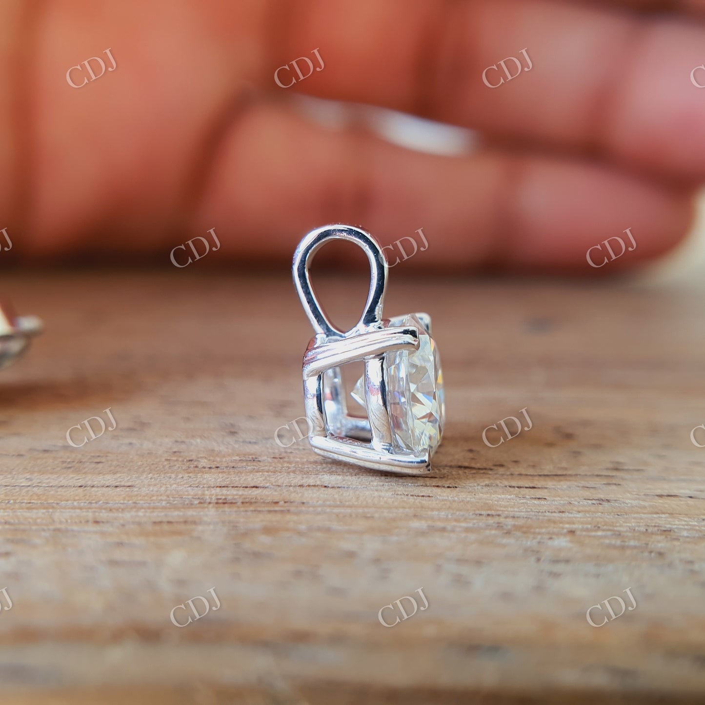 1.00CT Heart shape moissanite Pendent customdiamjewel